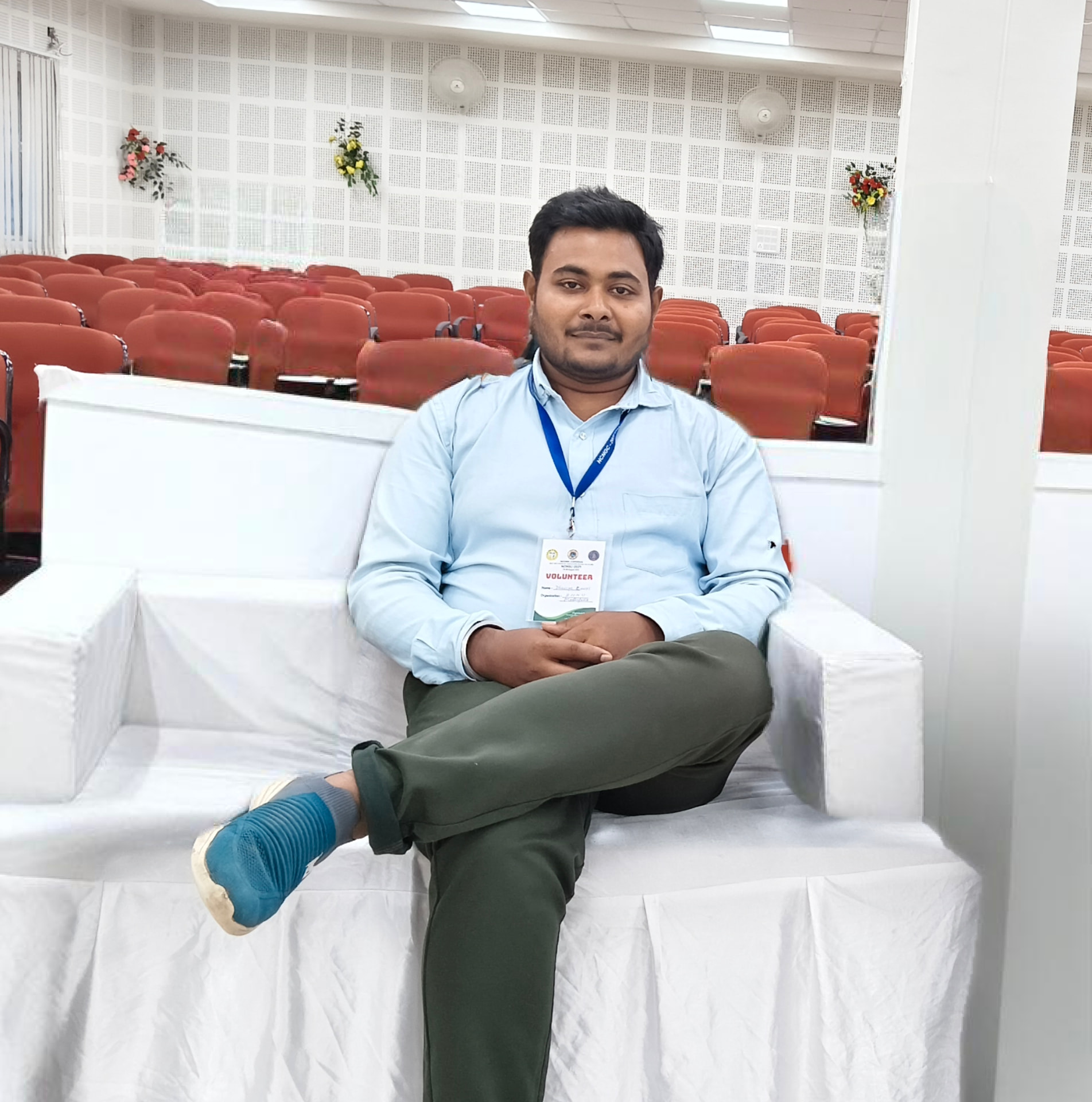 Dhairya Swaraj volunteering at a national conference